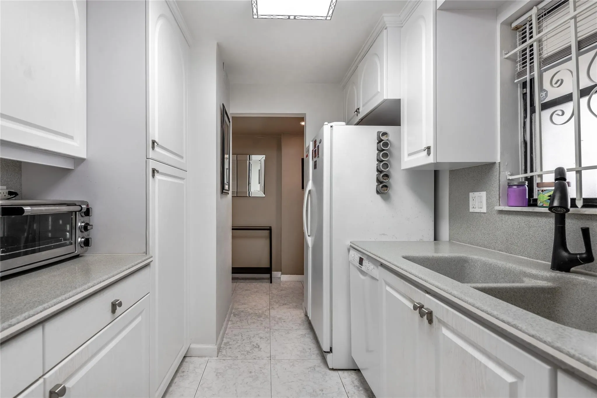 1401 S Federal Highway, #122