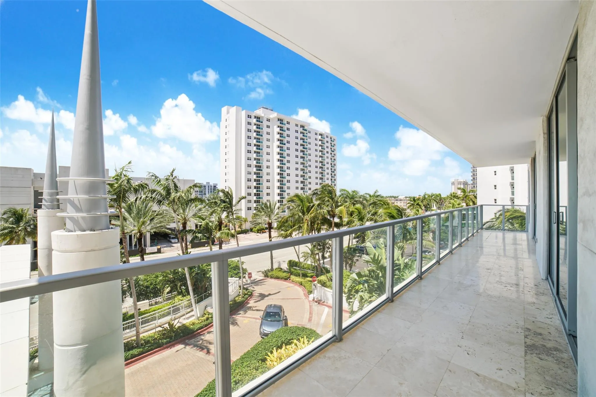 3101 S Ocean Dr, #401