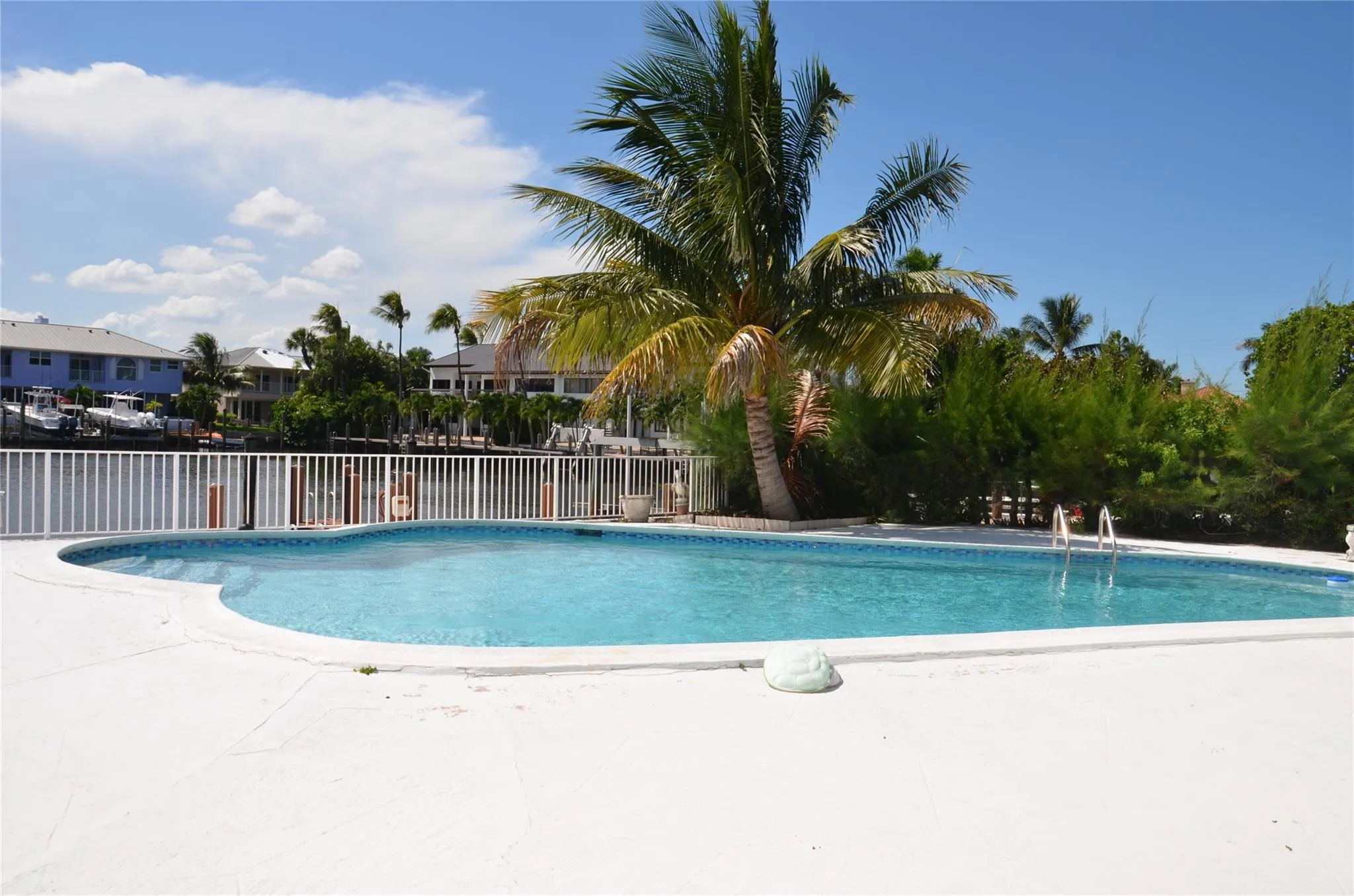 1702 S Ocean Blvd