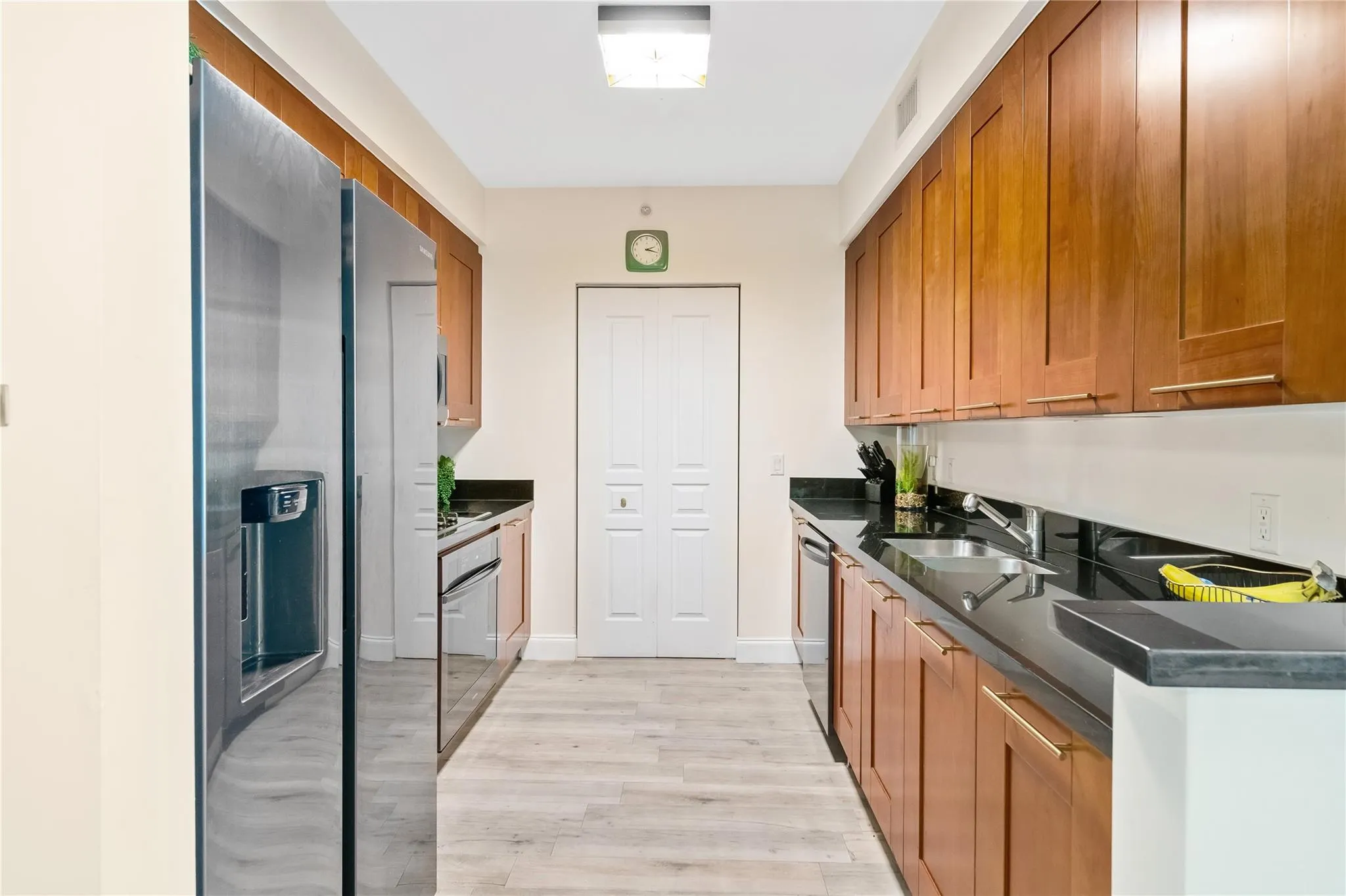 350 SE 2nd St, #780