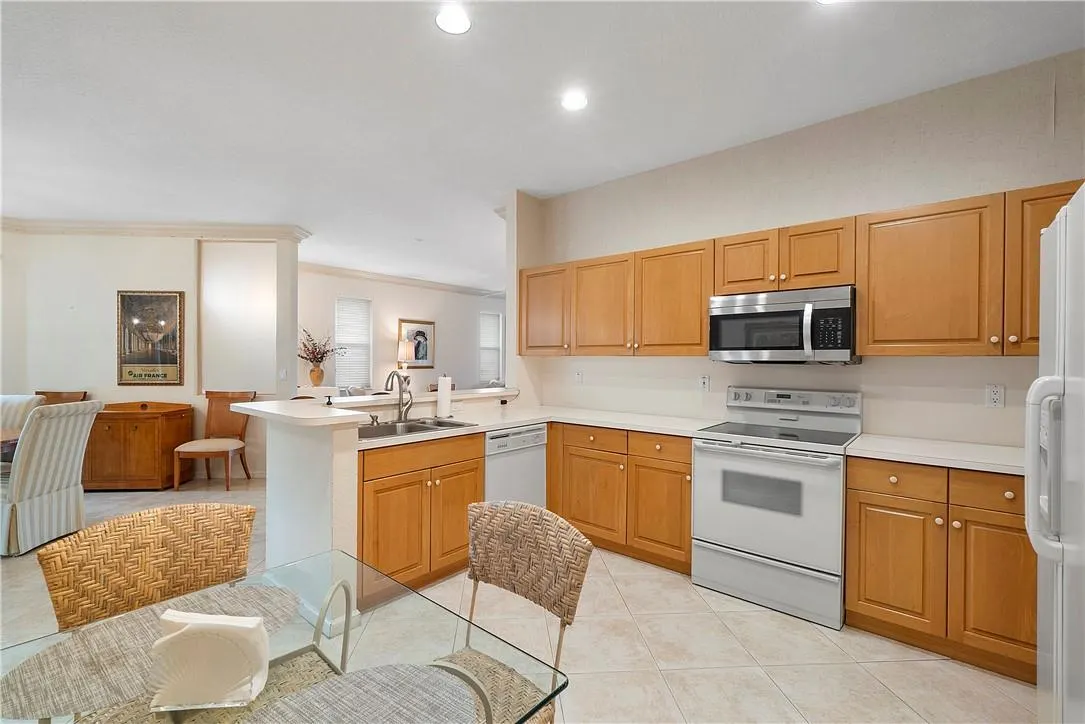 5690 Emerald Cay Ter, #5690