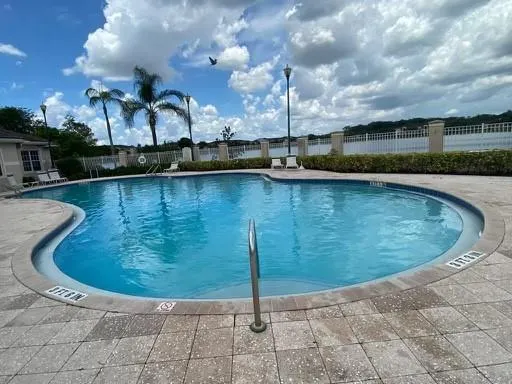 5025 WILES RD, #101