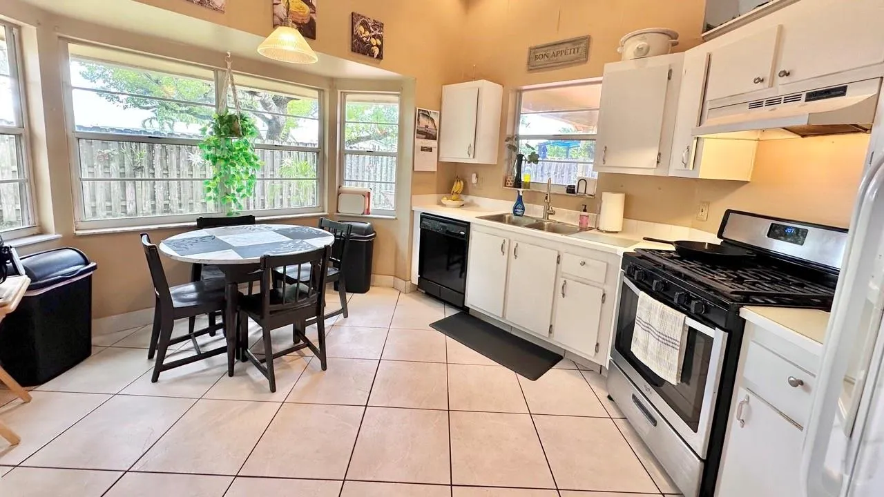12278 NW 30th Mnr