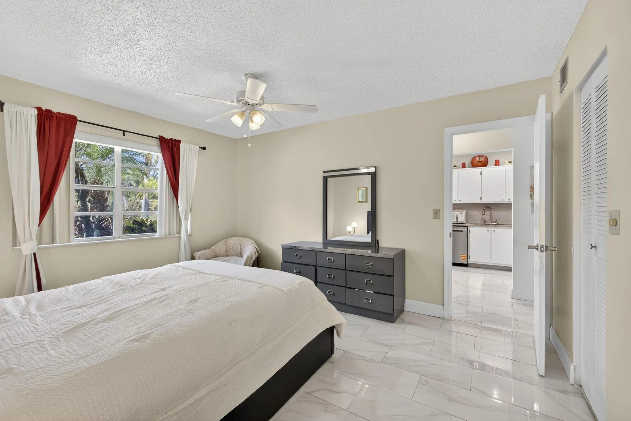224 LAKE CONSTANCE Drive, ##224