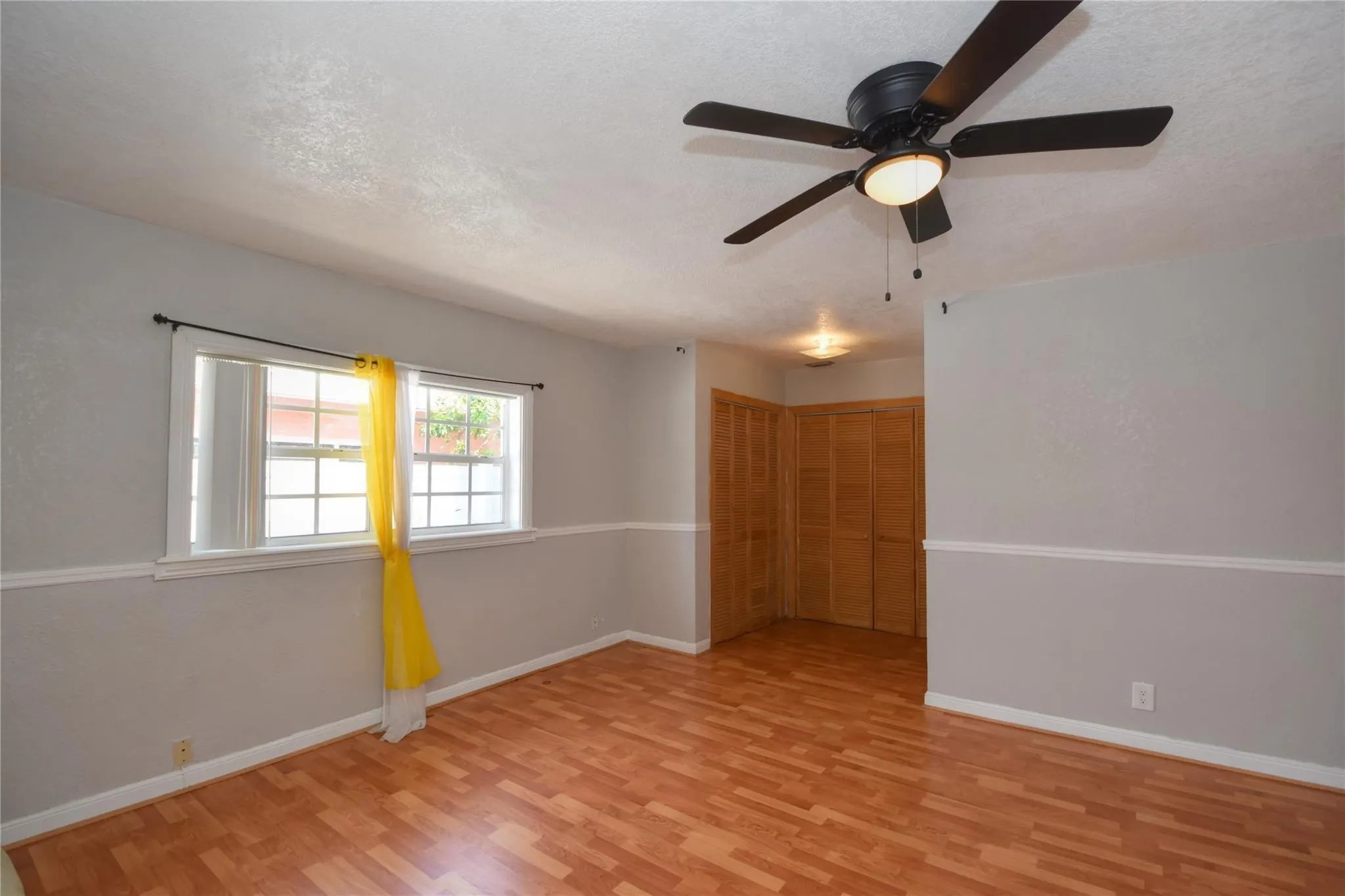 5385 SW 8th Ct