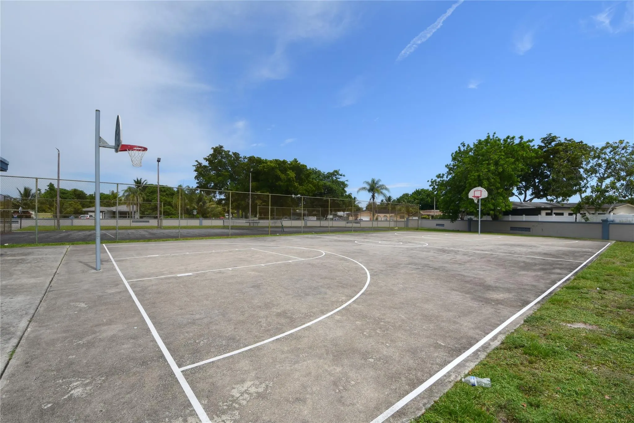 5385 SW 8th Ct