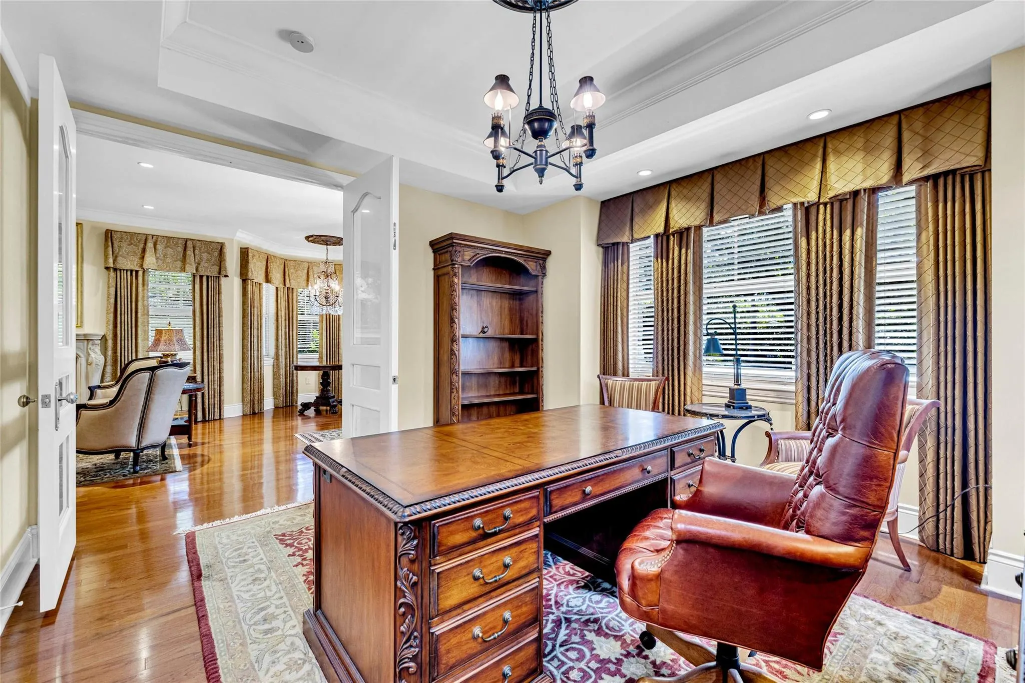 317 N Victoria Park Rd