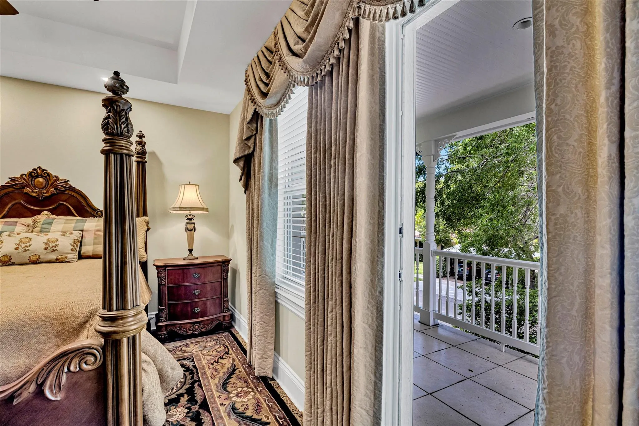 317 N Victoria Park Rd
