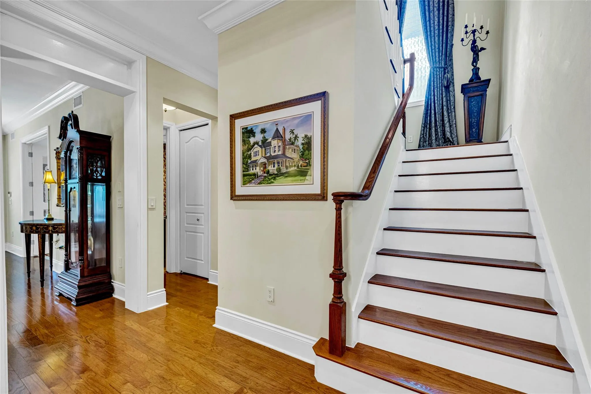 317 N Victoria Park Rd