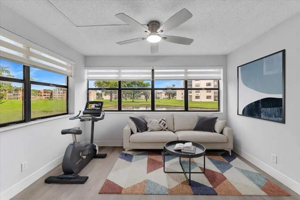 10220 NW 30th Ct, #109