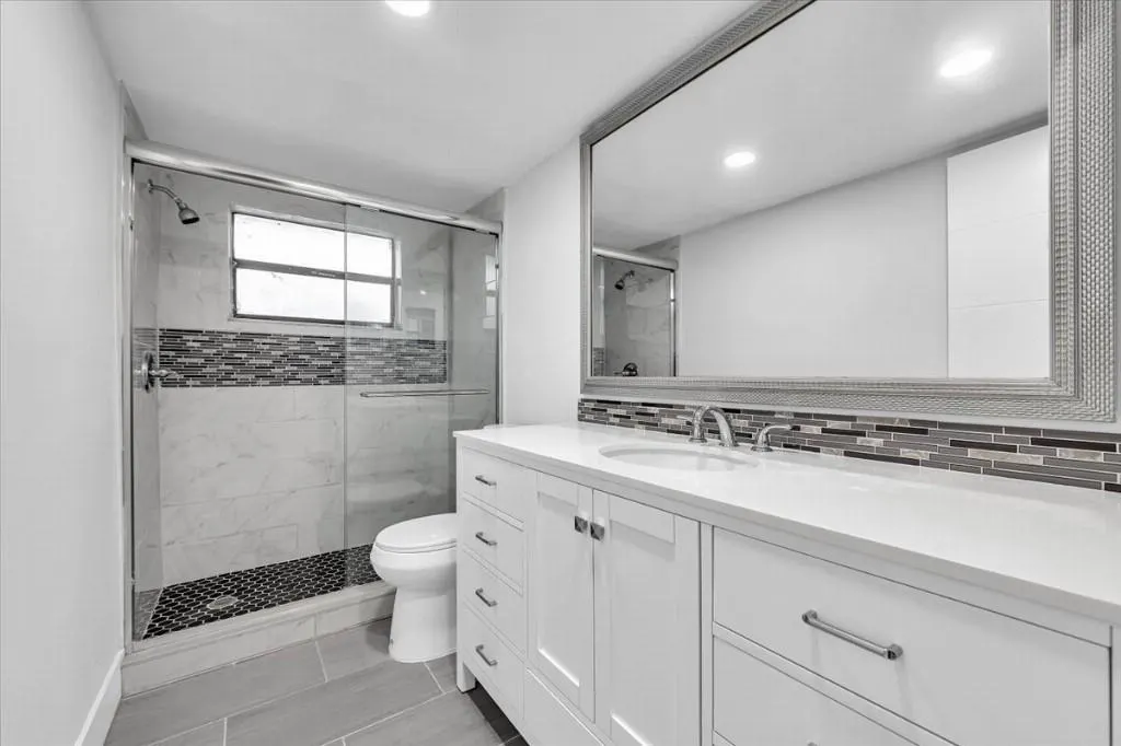 10220 NW 30th Ct, #109
