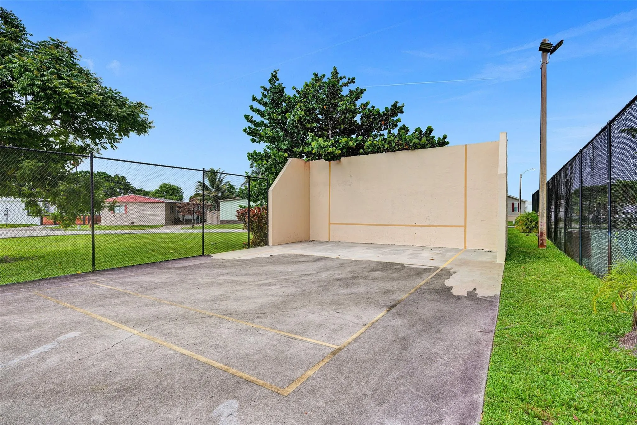 601 NW 215th Ave
