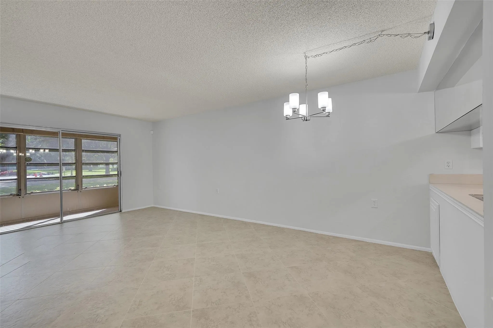2612 Nassau Bnd, #D1