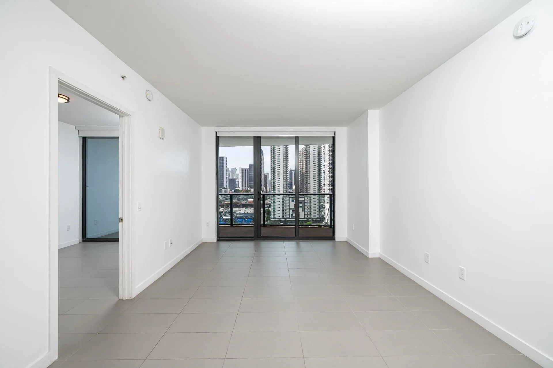 1600 NE 1st Ave, #1507