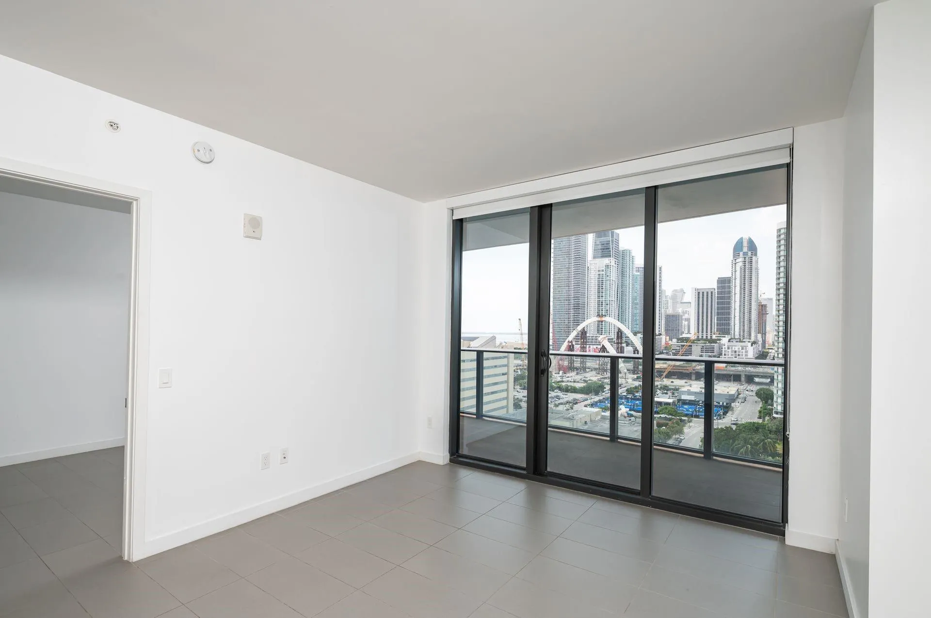 1600 NE 1st Ave, #1507