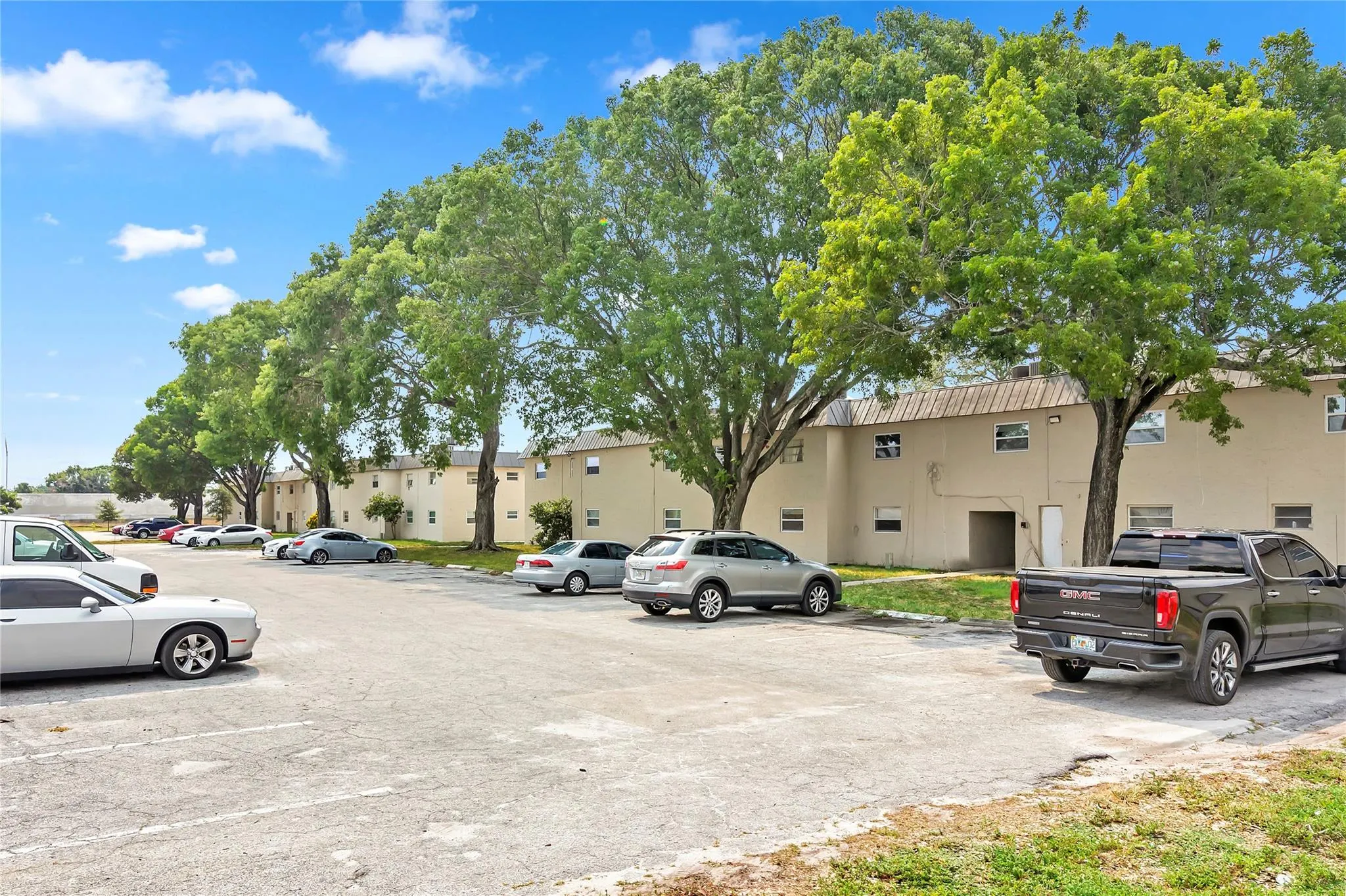 207 NW 32nd CT, #106