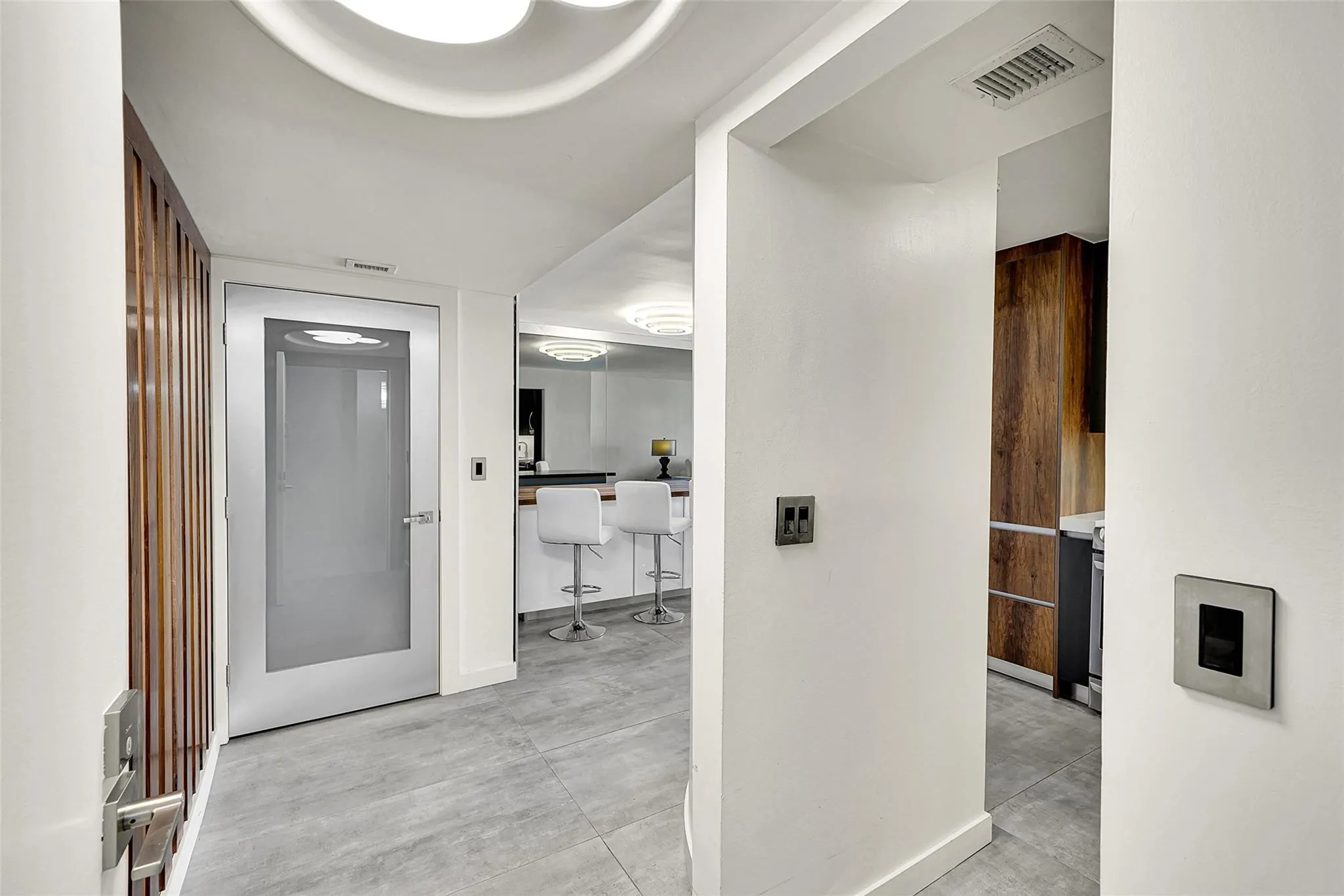 2401 S Ocean Dr, #1505