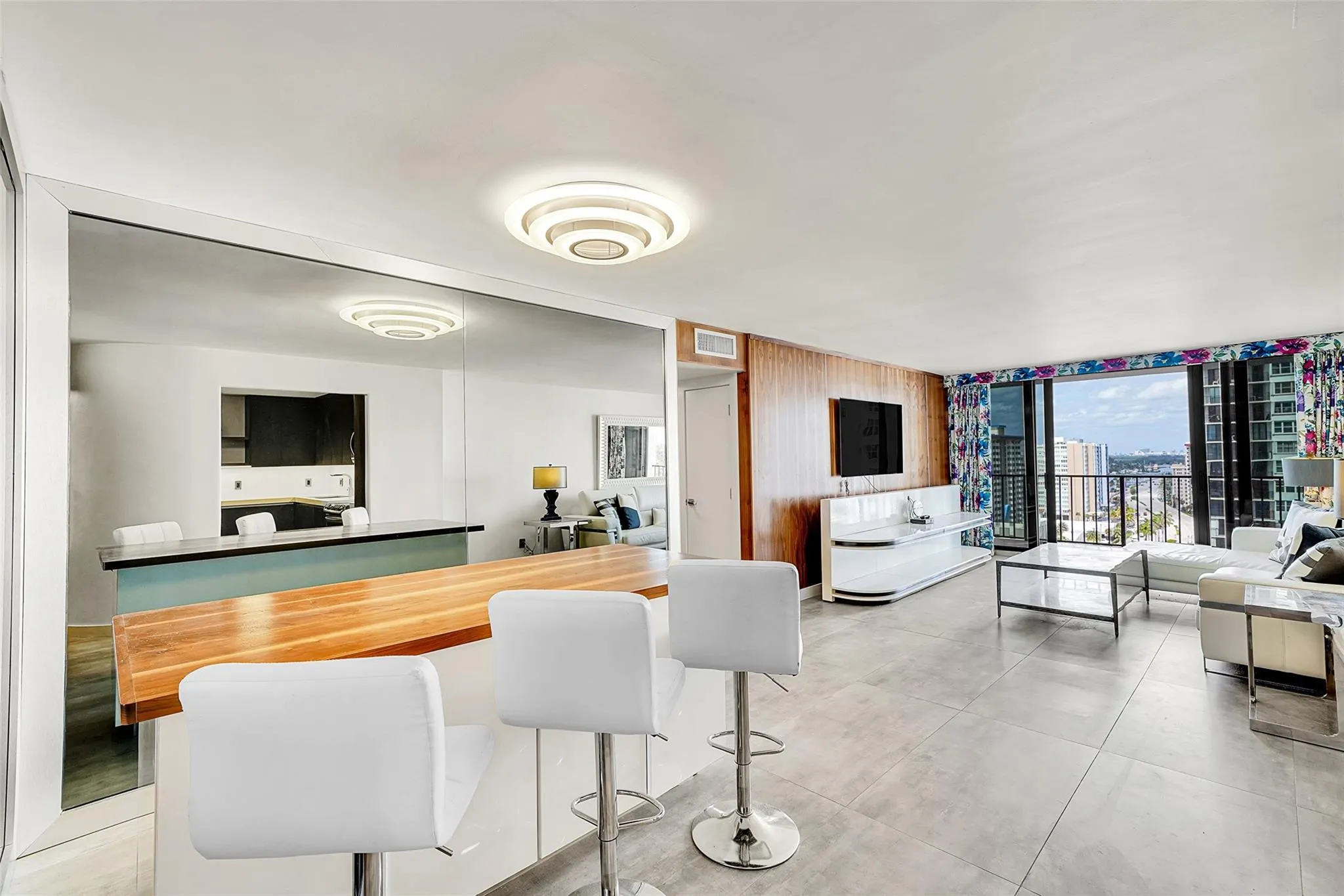 2401 S Ocean Dr, #1505