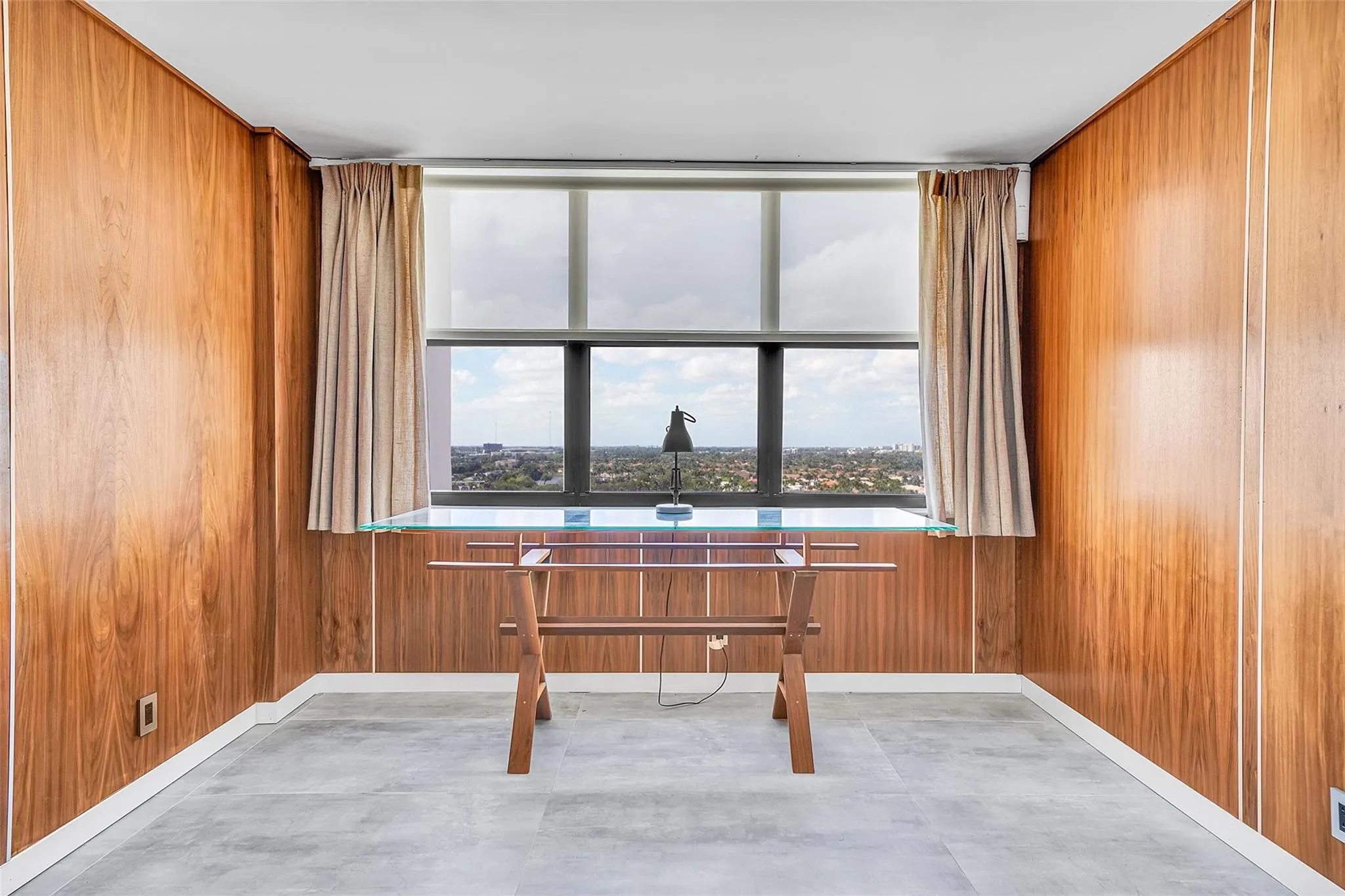 2401 S Ocean Dr, #1505