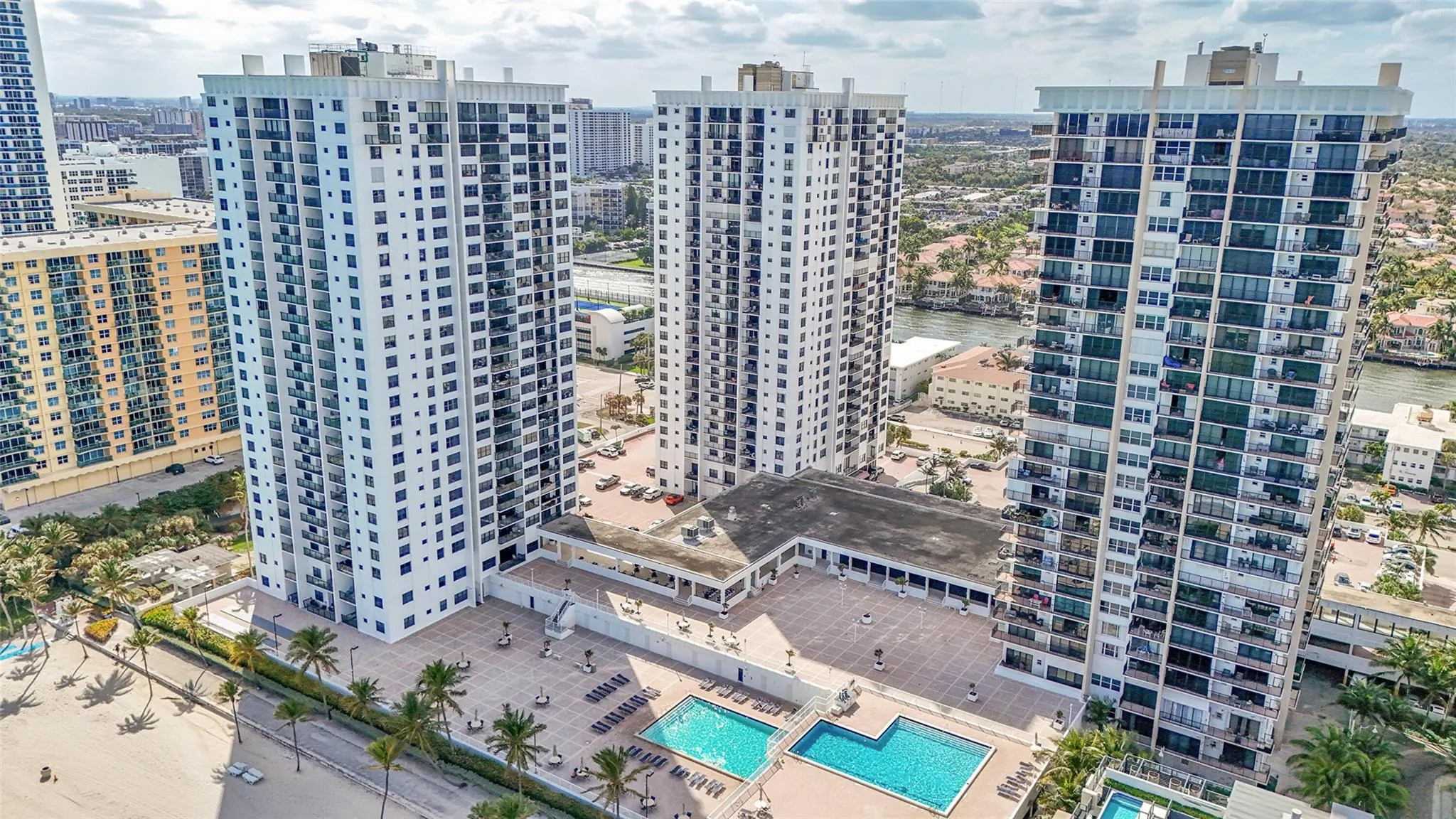 2401 S Ocean Dr, #1505