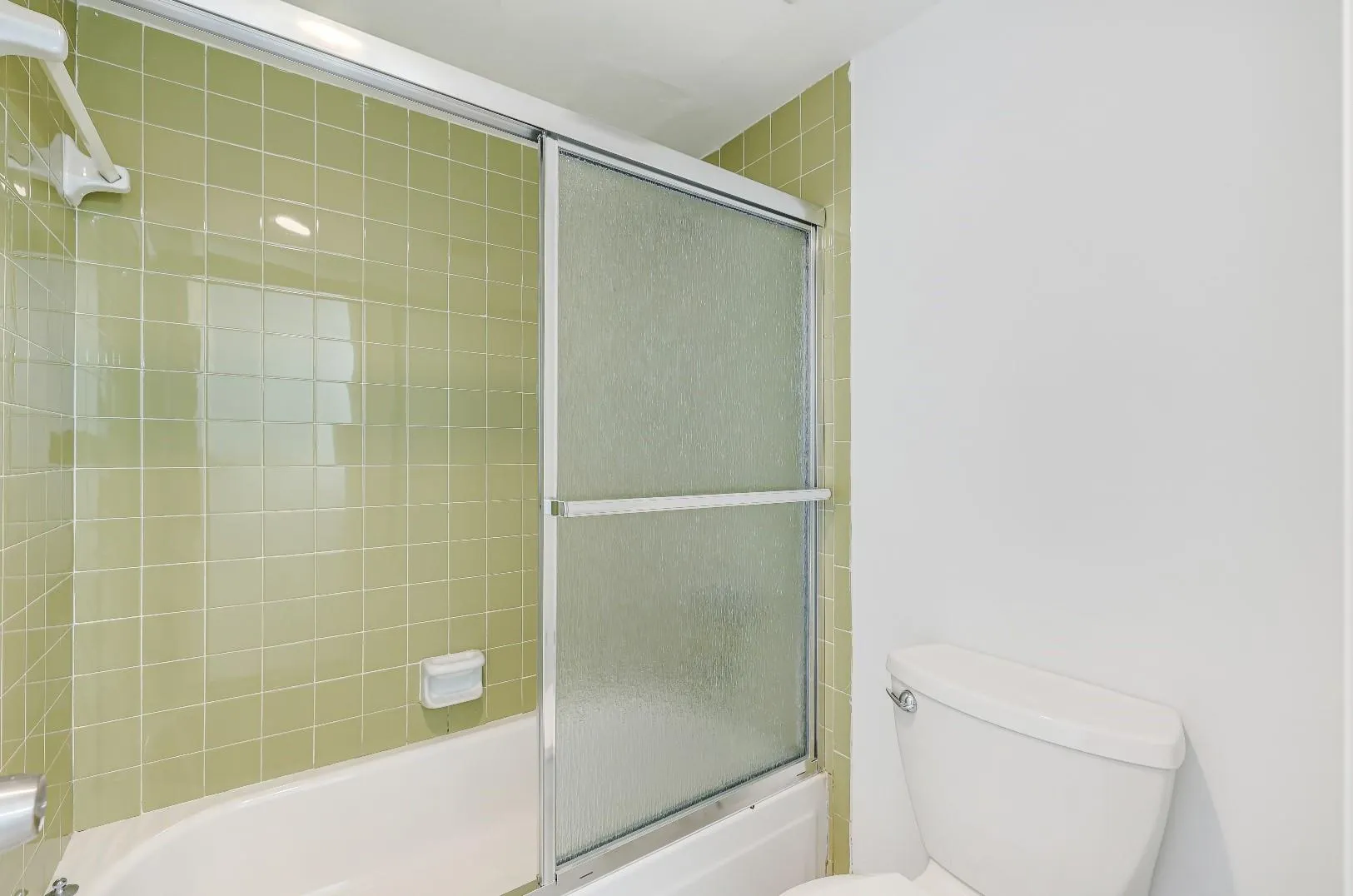 9471 Evergreen Pl, #104