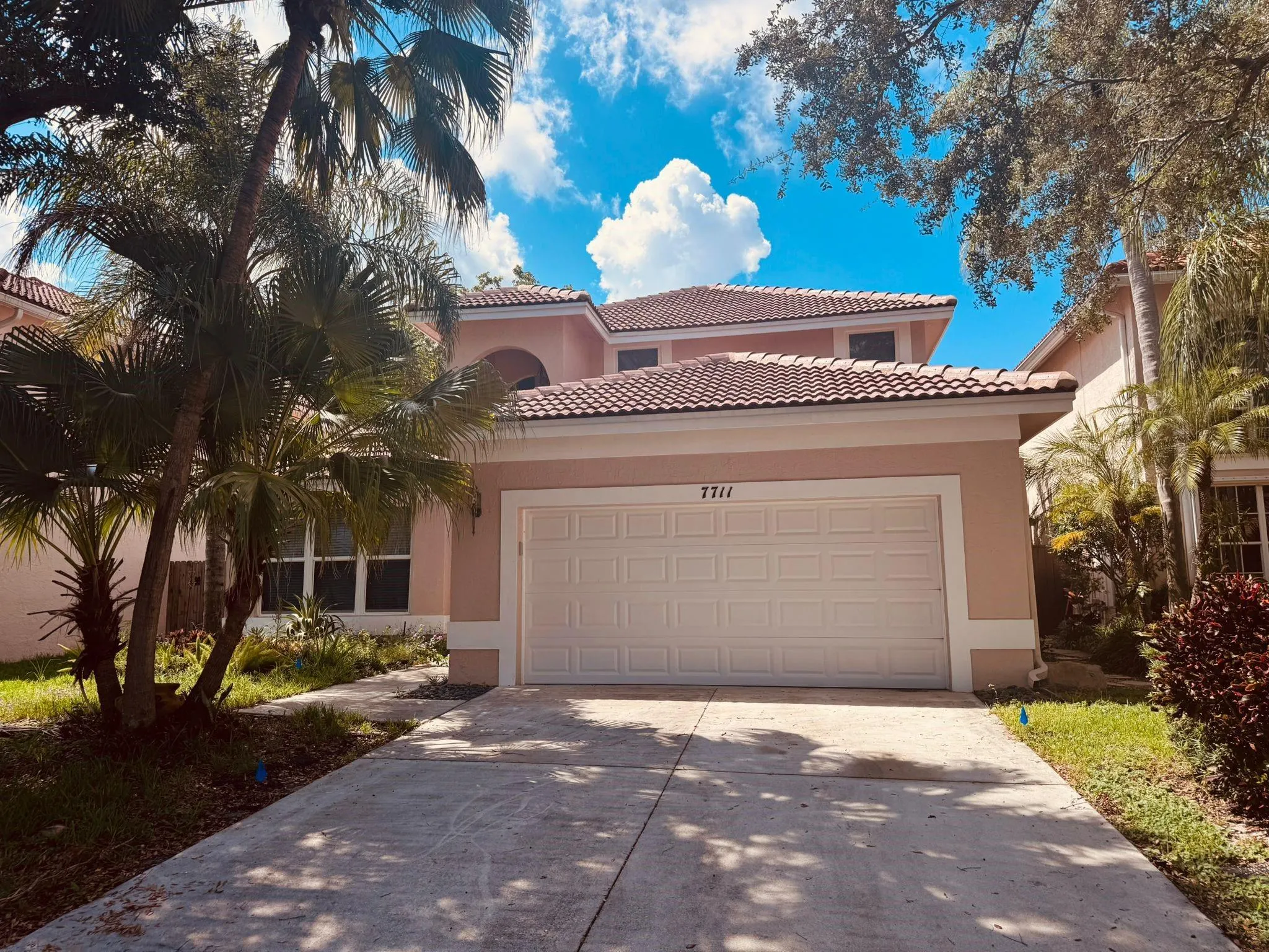 7711 NW 29th St