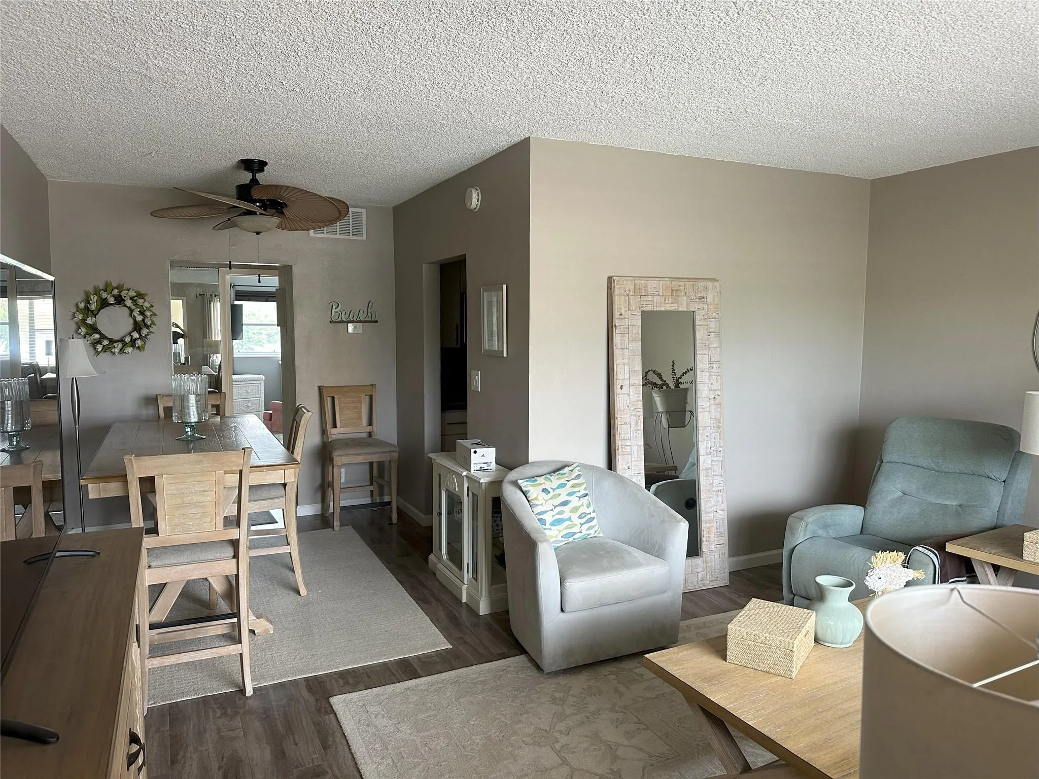3200 NE 7th Ct, #208C