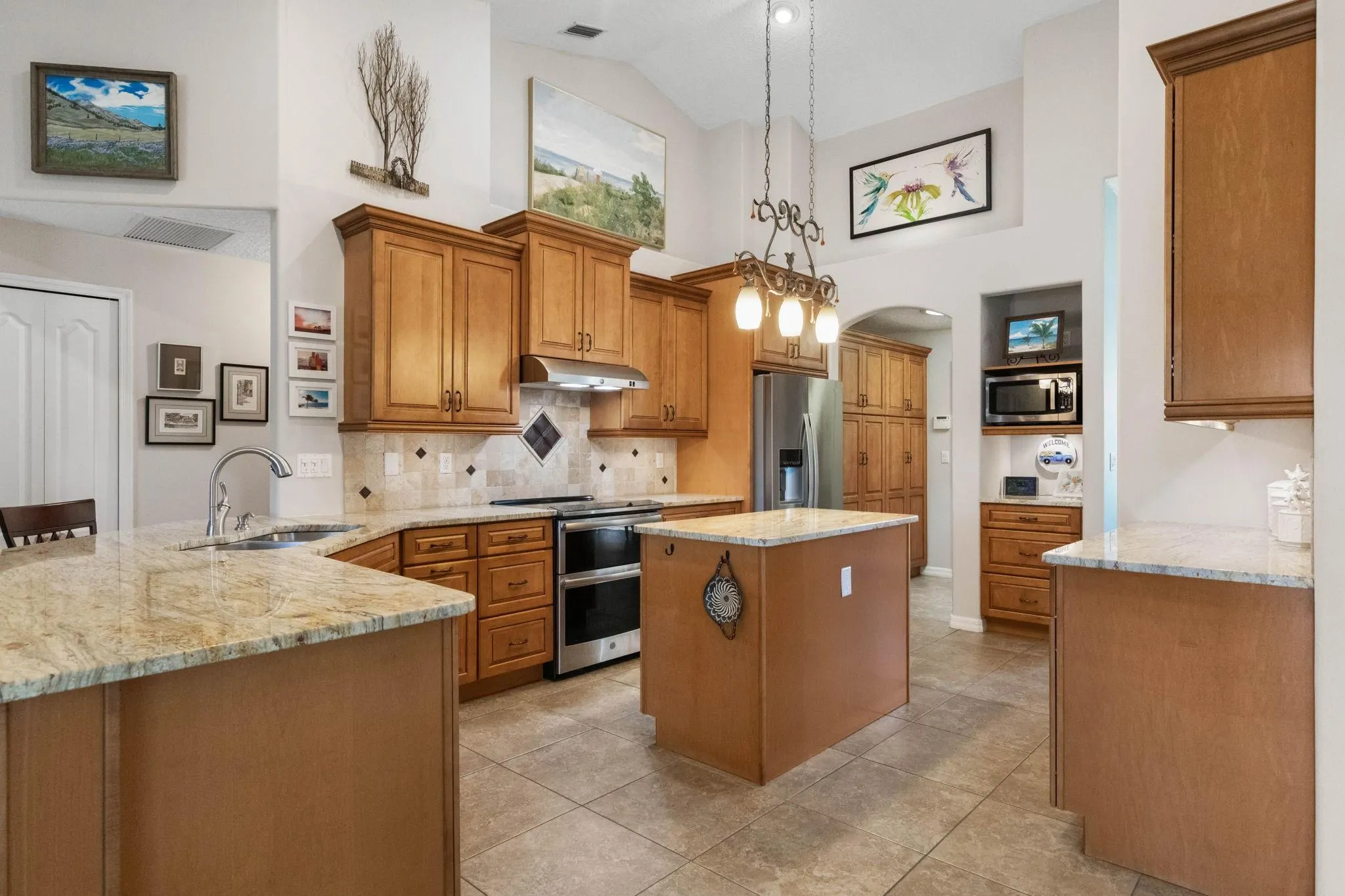 144 Cochise Ct