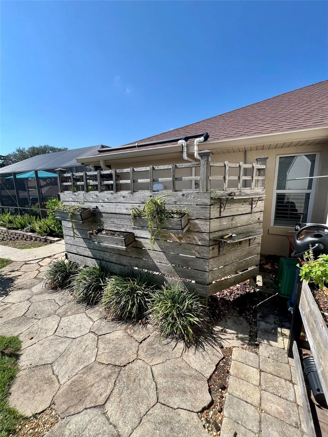 144 Cochise Ct