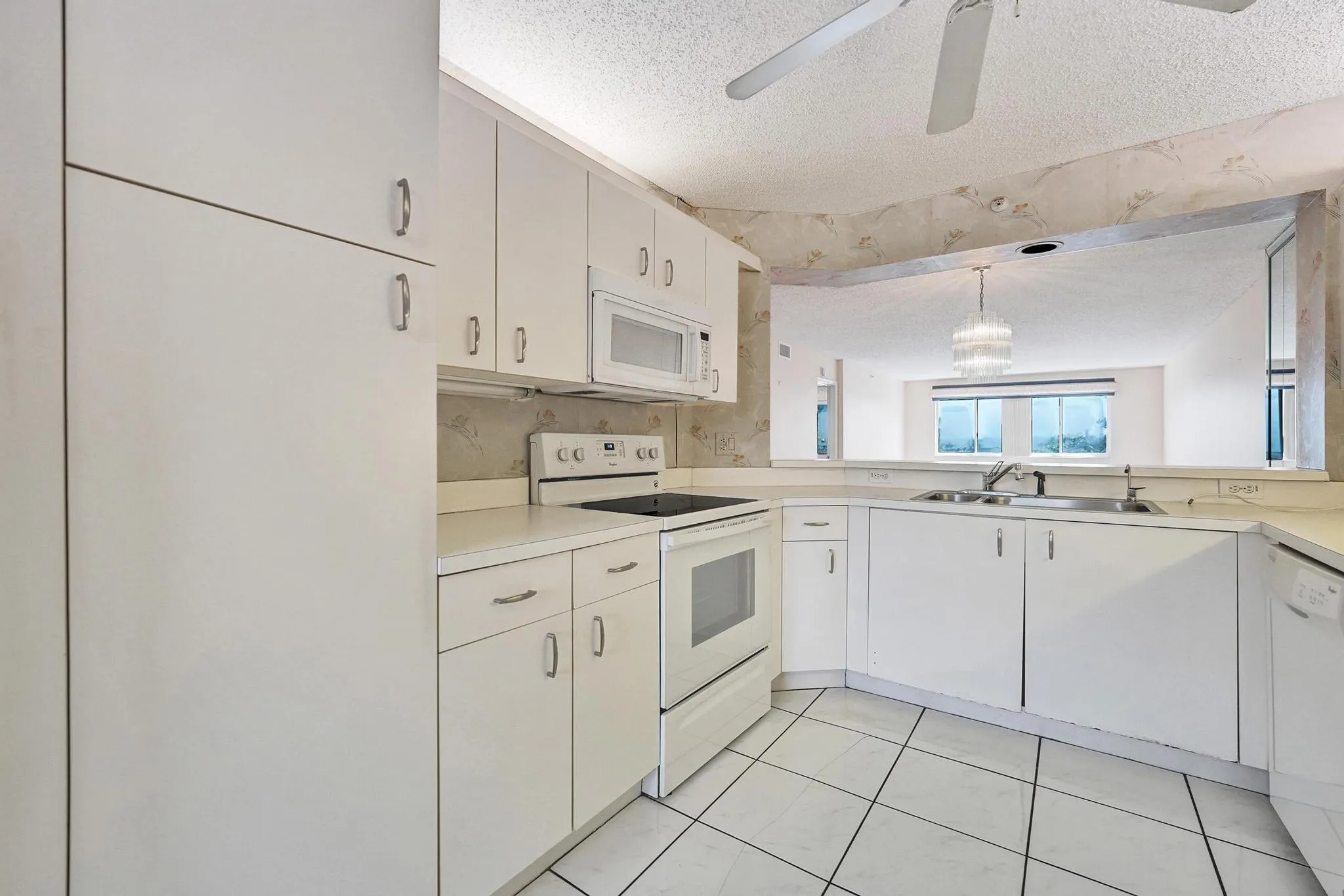 9587 Weldon Cir, #B312