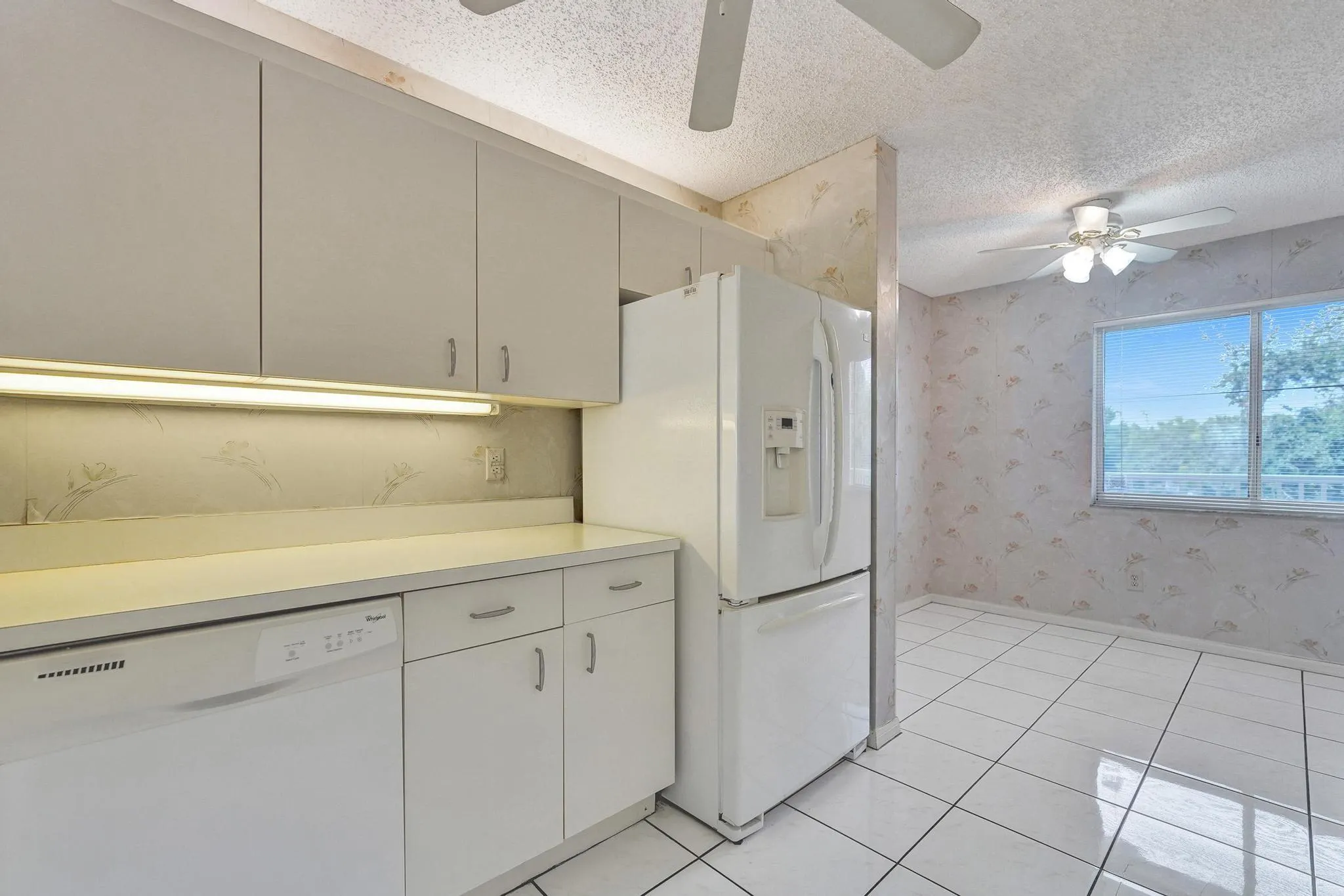 9587 Weldon Cir, #B312