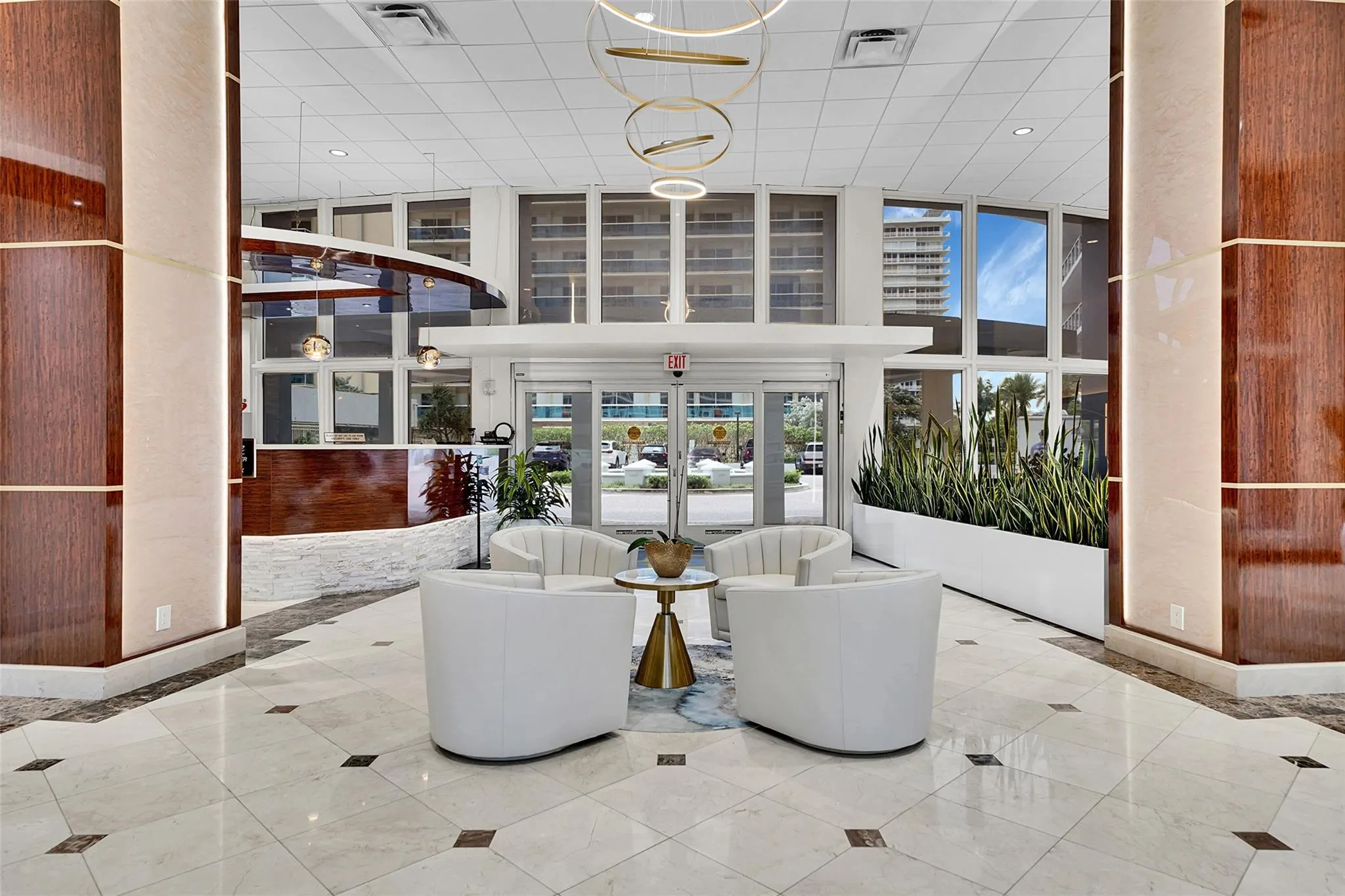 4100 Galt Ocean Dr, #306