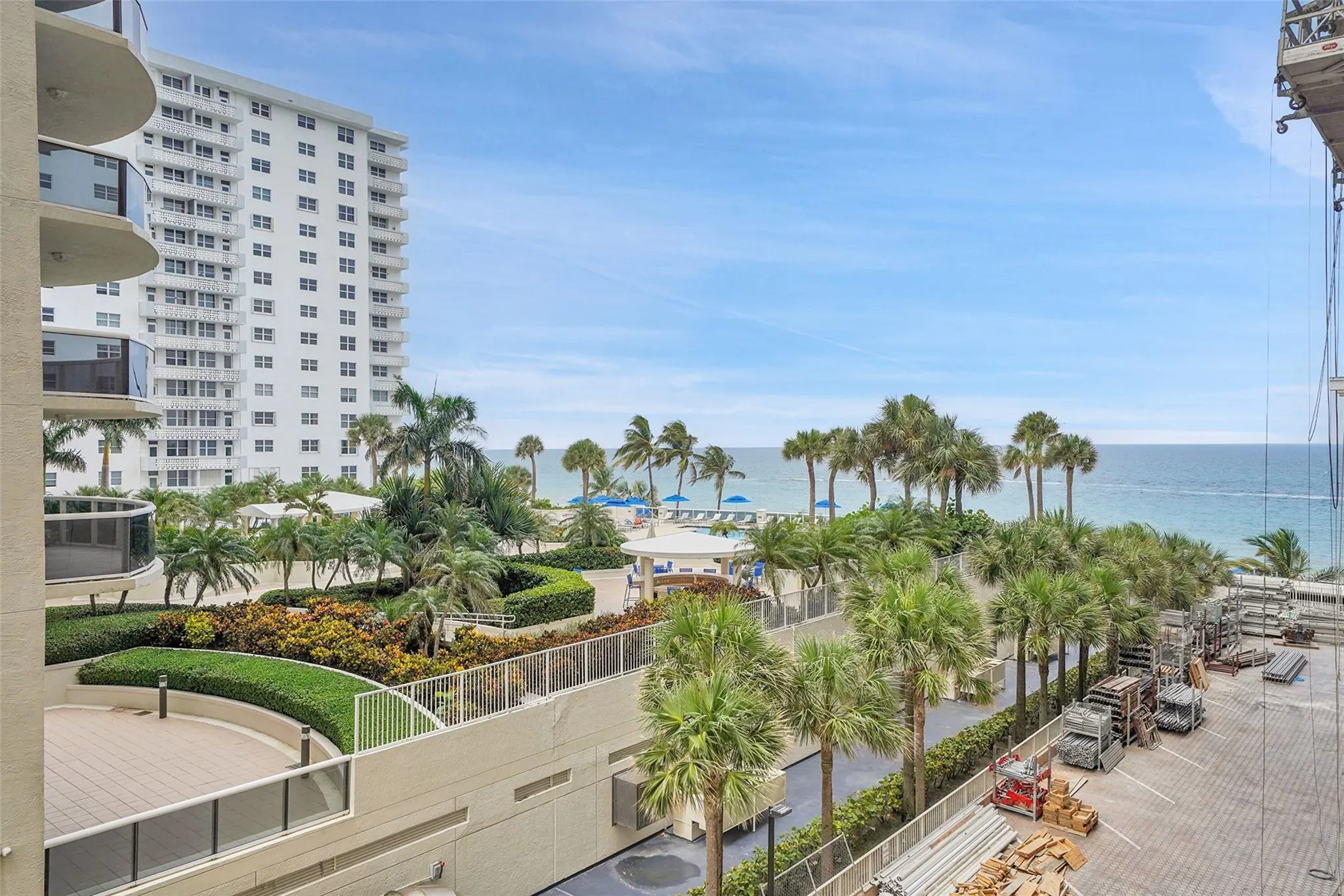 4100 Galt Ocean Dr, #306