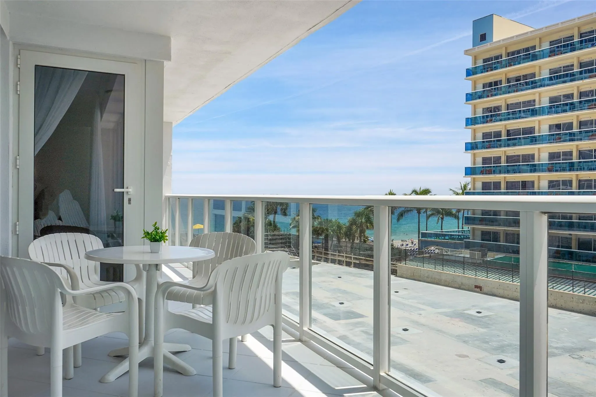 4100 Galt Ocean Dr, #306