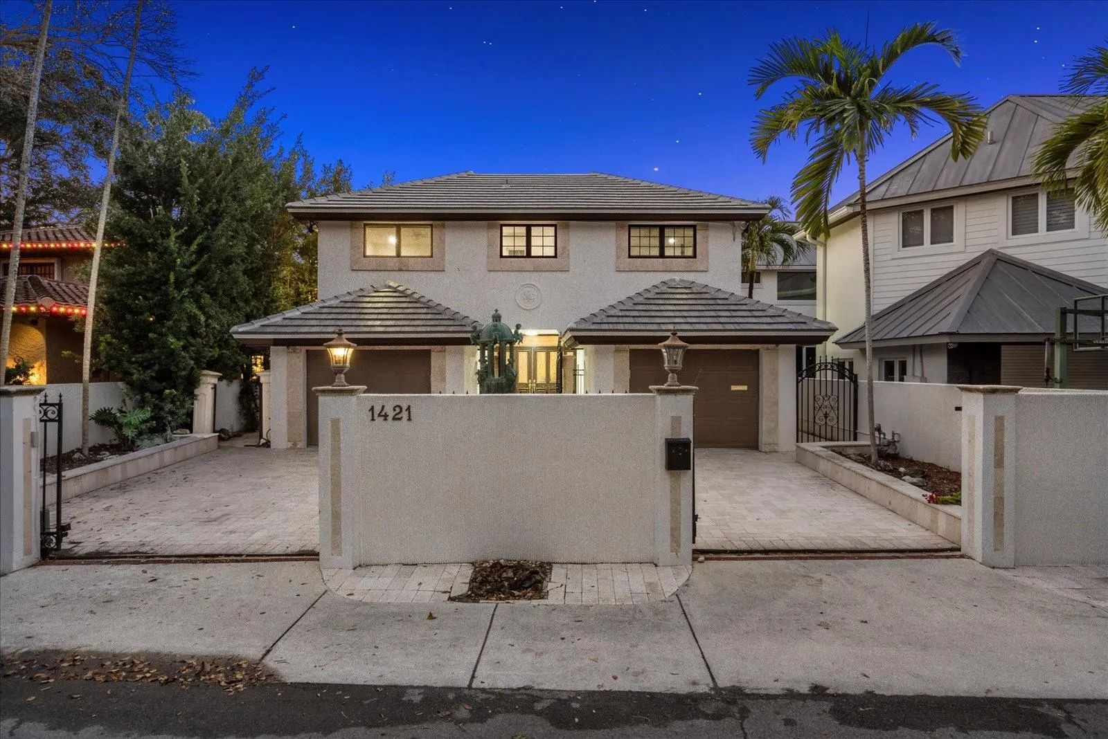 1421 PONCE DE LEON