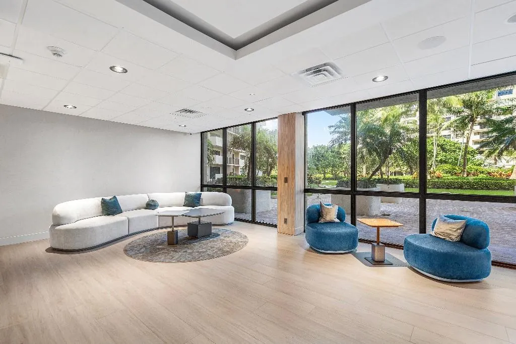 4900 N Ocean Blvd, #610
