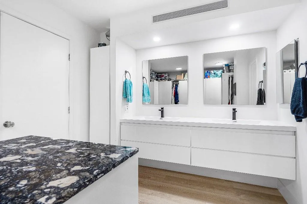 4900 N Ocean Blvd, #610