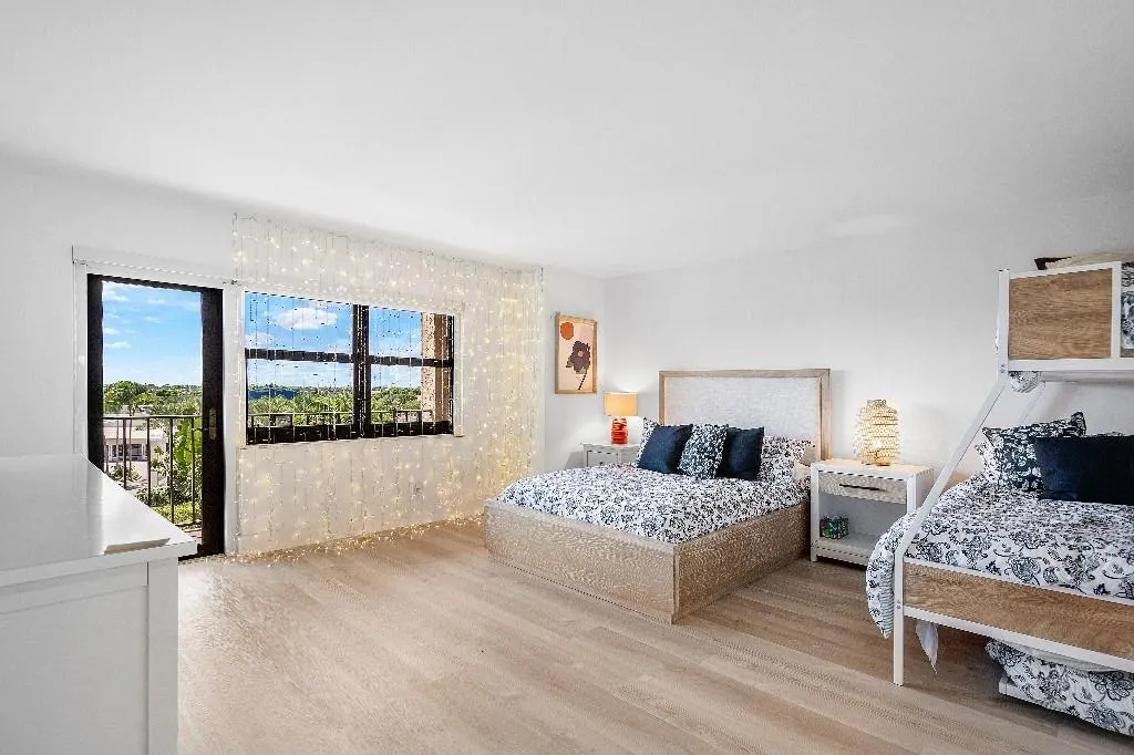 4900 N Ocean Blvd, #610