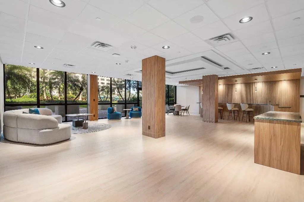 4900 N Ocean Blvd, #610