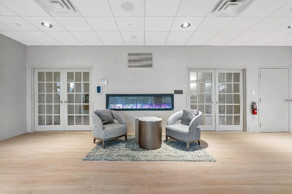 4900 N Ocean Blvd, #610