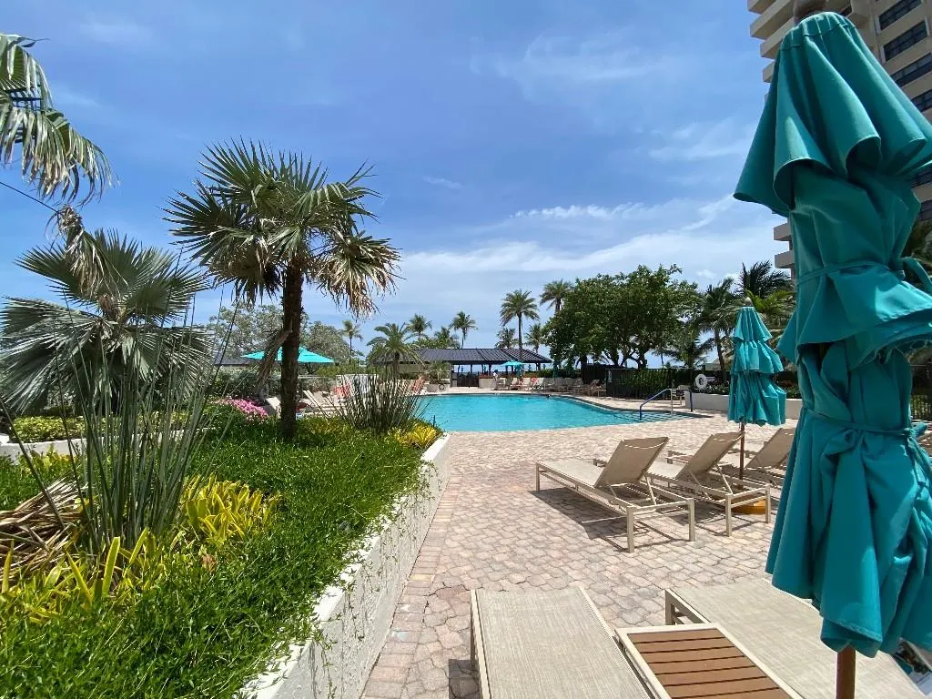 4900 N Ocean Blvd, #610