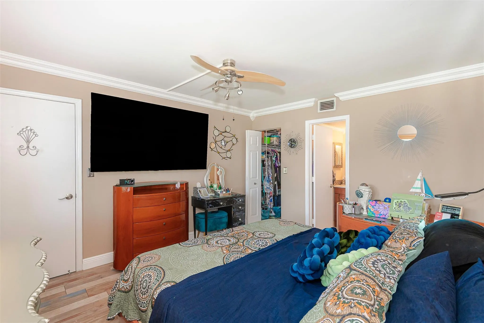 9884 Nob Hill Ct, #9884
