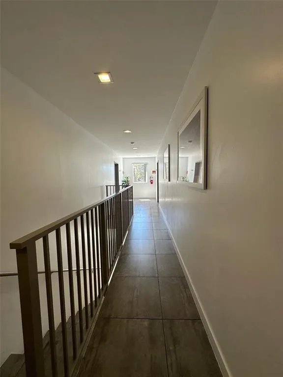 165 NW 39th St, #05