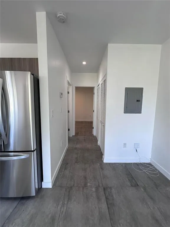 165 NW 39th St, #05