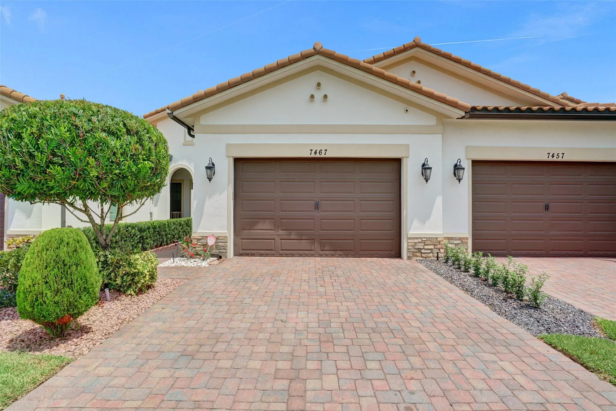 7467 S Blue Spring Dr
