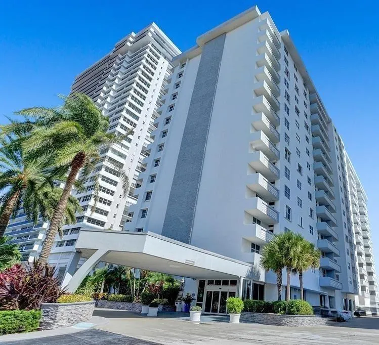4250 Galt Ocean Dr, #6R