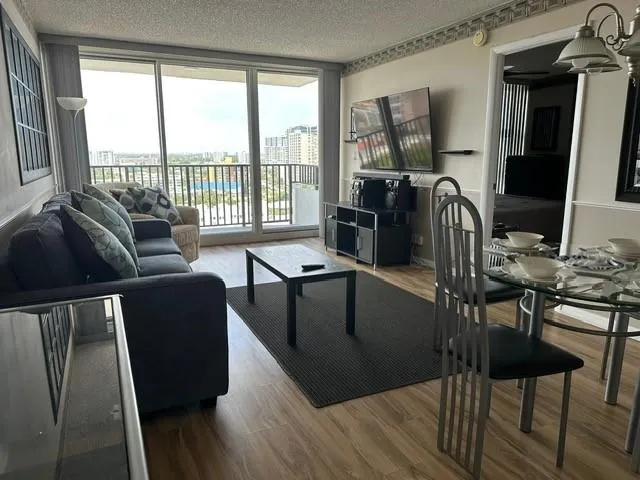 531 N Ocean Blvd, #1503