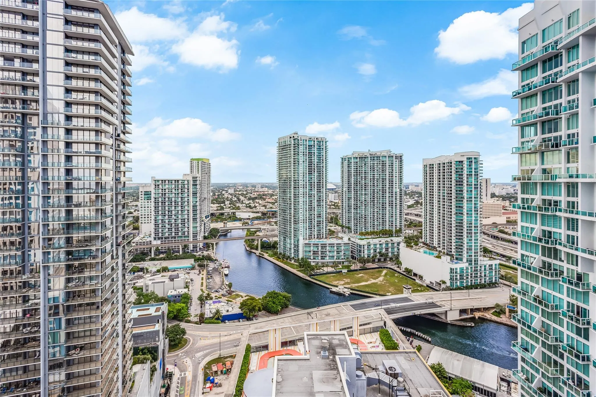 55 SE 6th St, #3500