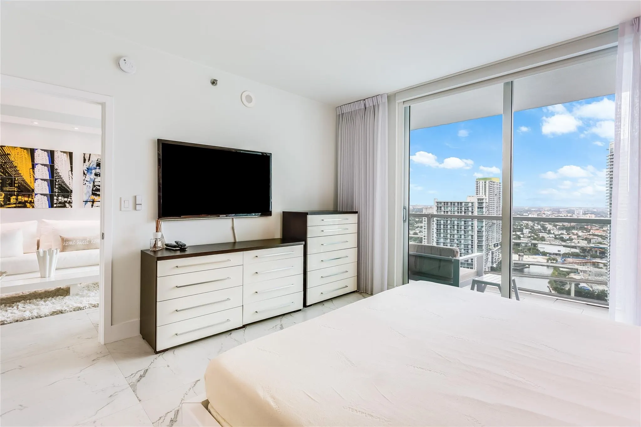 55 SE 6th St, #3500