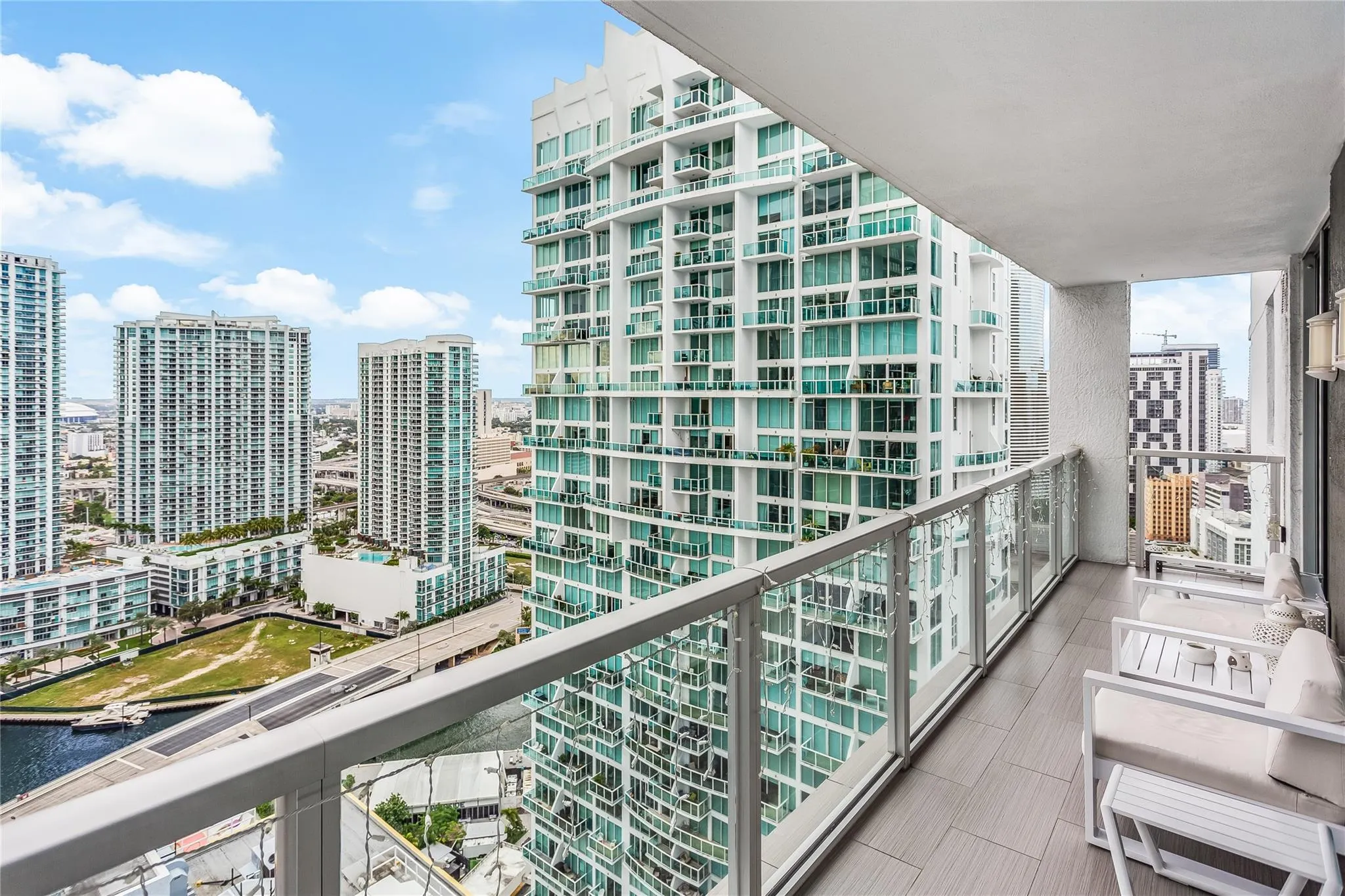 55 SE 6th St, #3500
